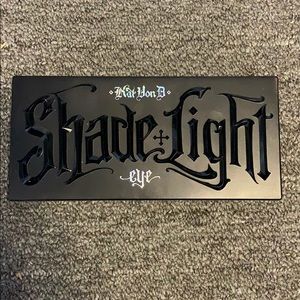 Kat von d palette eyeshadow